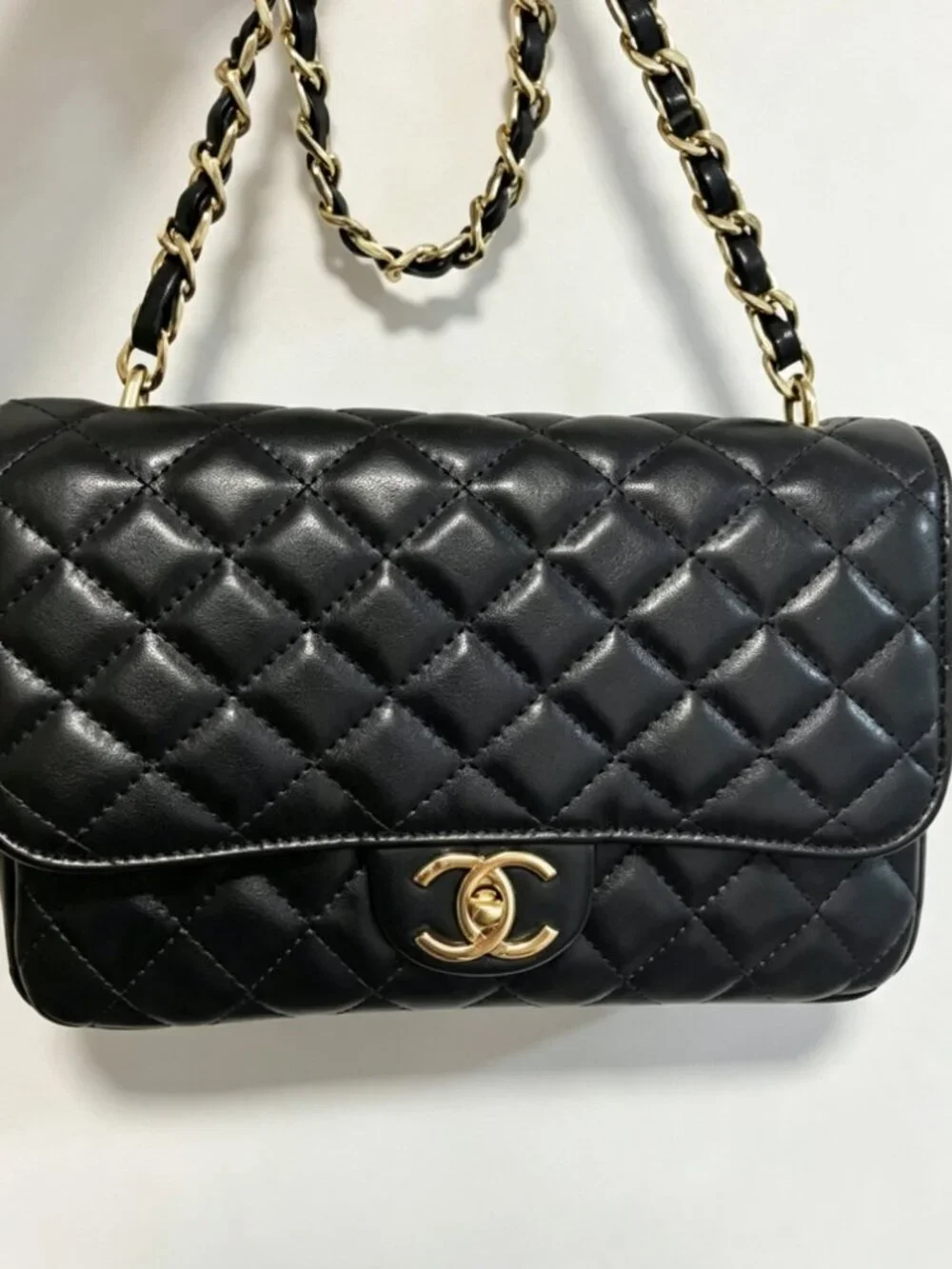 🖤Chanel Bag (Black)